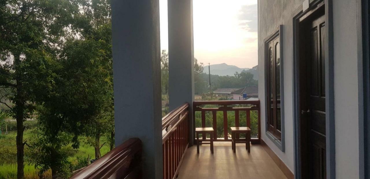 Sipanya Guesthouse Muangphonszavan Kültér fotó